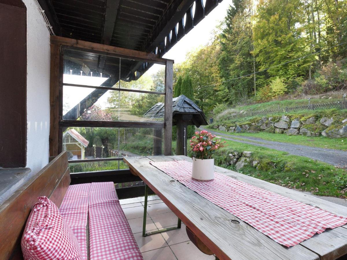 Cozy Holiday Apartment In The Black Forest Dachsberg im Schwarzwald Exterior photo